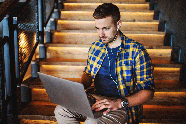 freelancer-فریلنسر